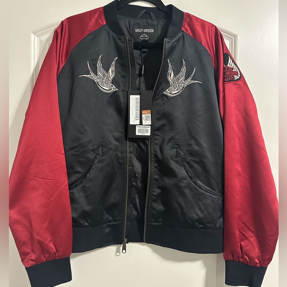 Harley Davidson Medium Vintage Embroidered Jacket. (never been worn) - Picture 1 of 6